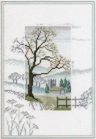 Misty Mornings : Winter Tree