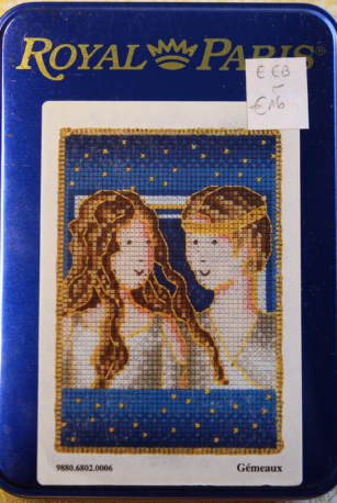 Broderie Points Comptés "Gémeaux"