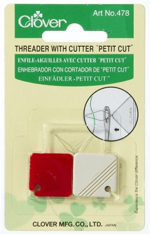 Enfile aiguille avec cutter