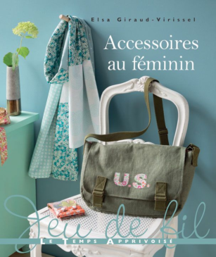 Livre "ACCESSOIRES au FÉMININ"